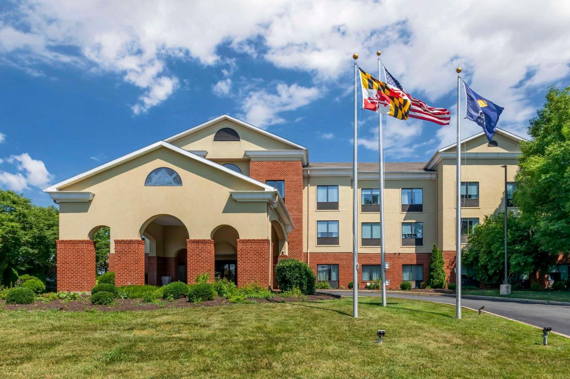 Comfort & 2* Chestertown